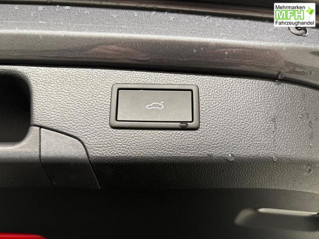 Volkswagen Passat Variant R-Line 2.0 TDI SCR 4Motion 193PS/142kW DSG7 2026 +PANO+AHK+360+BLACK-STYLE 