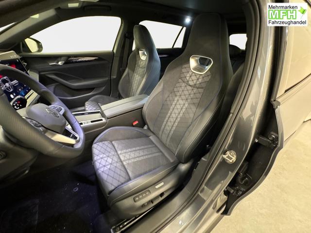 Volkswagen Passat Variant R-Line 2.0 TDI SCR 4Motion 193PS/142kW DSG7 2026 | +AHK +PANO +Black Style +19" Schwarz LM +NAVI +RFK +TravelAssist 