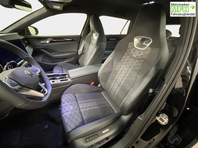 Volkswagen Passat Variant R-Line 2.0 TDI SCR 4Motion 193PS/142kW DSG7 2026 +AHK+360 Area View +Travel Assist und Trailer 