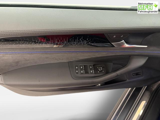 Volkswagen Passat Variant R-Line Reserviert 2.0 TDI SCR 4Motion 193PS/142kW DSG7 2026 +AHK +360 +PANO +HuD 