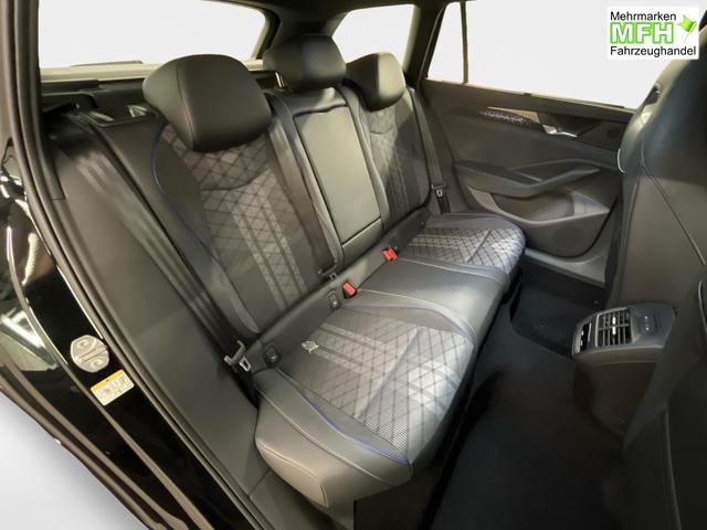 Volkswagen Passat Variant R-Line 2.0 TDI SCR 4Motion 193PS/142kW DSG7 2026 +AHK+360 Area View +Travel Assist und Trailer 