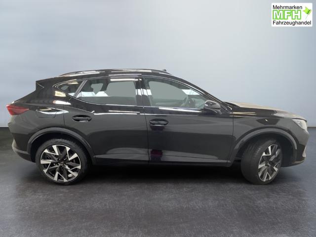 Beispielbilder, ggf. teilweise mit Sonderausstattung