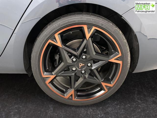 Cupra Leon Sportstourer VZ 2.0 TSI 333PS/245kW 4x4 DSG7 2026 | +AHK +NAVI +Matrix +Immersive +5J Erw. Garantie 