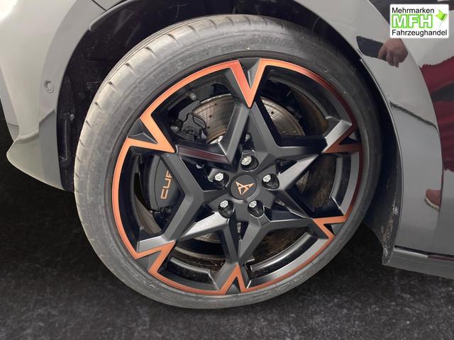 Cupra Leon Sportstourer VZ 2.0 TSI 333PS/245kW 4x4 DSG7 2026 | +AHK +NAVI +Matrix +Immersive +5J Erw. Garantie 