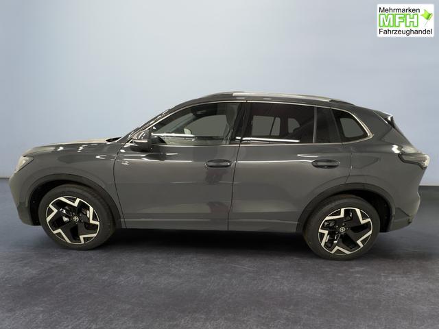 Volkswagen Tiguan R-Line 1.5 eTSI 150PS/110kW DSG7 2026 +AHK & PANO 