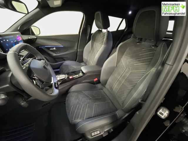Peugeot e-2008 54kWh 156PS/115kW GT 2026, 401km WLTP | +17" ALU +360-Grad&RFK +W&auml;rmepumpe +Adaptiver Tempomat +Apple CarPlay +SHZ +FULL-LED-Scheinwerfer +Get&ouml;nte Scheiben 