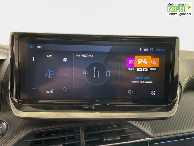 Peugeot e-208 54kWh 156PS/115kW GT Pack 2026, 421km WLTP | +17" ALU +Glasdach +RFK +Adaptiver Tempomat +P.Sensor V+H +EL. Fahrersitz +Massage +Apple CarPlay +W&auml;rmepumpe 