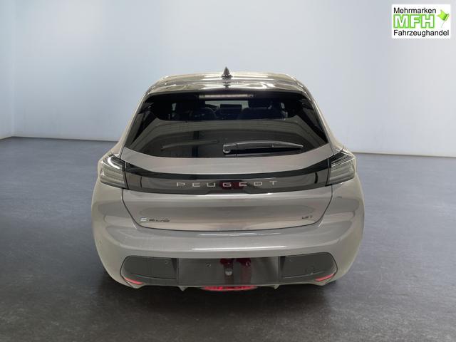 Peugeot e-208 54kWh 156PS/115kW GT Pack 2026, 421km WLTP | +17" ALU +Glasdach +RFK +Adaptiver Tempomat +P.Sensor V+H +EL. Fahrersitz +Massage +Apple CarPlay +W&auml;rmepumpe 