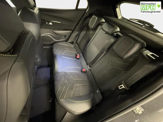 Peugeot e-2008 54kWh 156PS/115kW GT 2026, 401km WLTP | +17" ALU +360-Grad&RFK +W&auml;rmepumpe +Adaptiver Tempomat +Apple CarPlay +SHZ +FULL-LED-Scheinwerfer +Get&ouml;nte Scheiben 