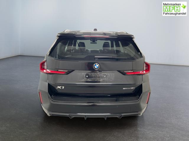 BMW X1 sDrive 18i M-Sport 136PS/100kW Steptronic 2026 | +AHK +X-Line +NAVI +Adaptive LED +RFK +El. Heckklappe +HiFi-Soundsystem 