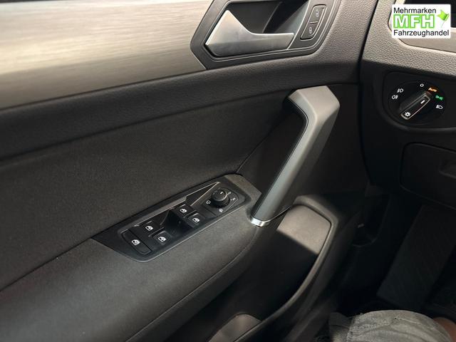 Volkswagen Touran Comfortline Edition 1.5 TSI EVO ACT 150PS/110kW DSG7 2026 | *7-SITZER* +AHK +CarPlay +RFK +17"ALU +SHZ. +Get&ouml;nte Scheiben 