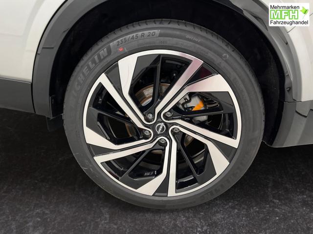 Nissan Qashqai Tekna+ 1.3 MHEV 158PS/116kW Xtronic 2025 +20"ALU+PANO+BOSE+HuD 