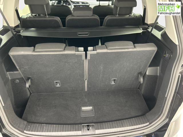 Volkswagen Touran Comfortline Edition 1.5 TSI EVO ACT 150PS/110kW DSG7 2026 | *7-SITZER* +AHK +CarPlay +RFK +17"ALU +SHZ. +Get&ouml;nte Scheiben 
