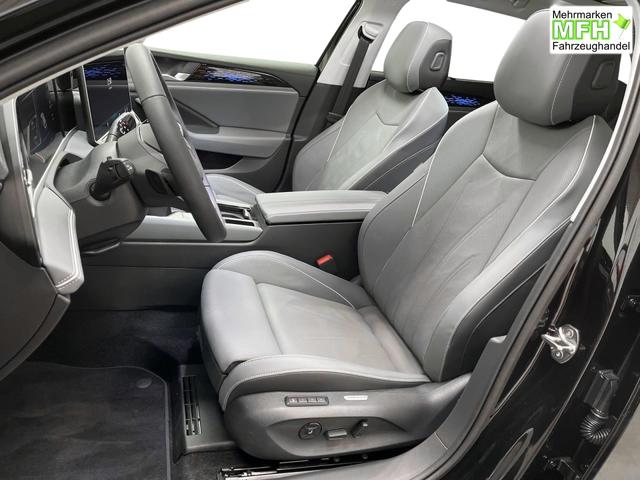 Beispielbilder, ggf. teilweise mit Sonderausstattung