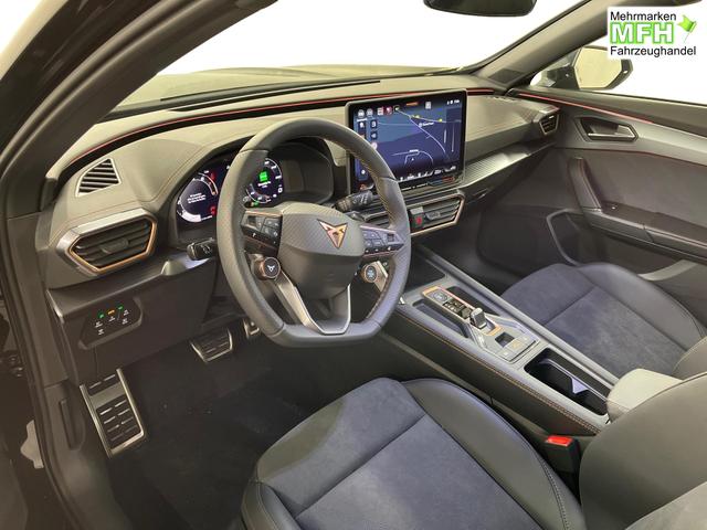 Beispielbilder, ggf. teilweise mit Sonderausstattung