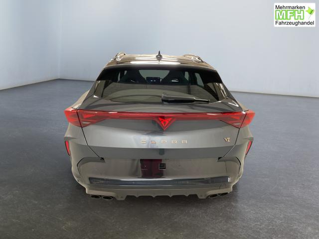 Beispielbilder, ggf. teilweise mit Sonderausstattung