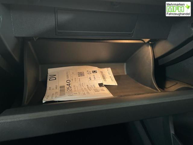 Volkswagen T-Roc Edition 1.5 TSI 150PS/110KW DSG 2025 +SHZ+RFK+Adaptiver Temp.+2Z-Klima - RESERVIERT 