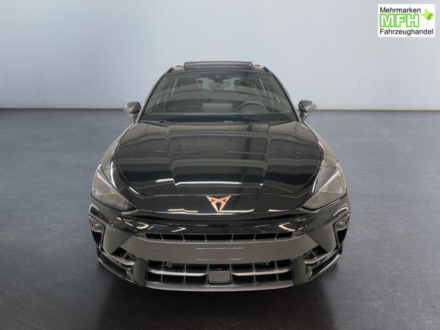 Beispielbilder, ggf. teilweise mit Sonderausstattung