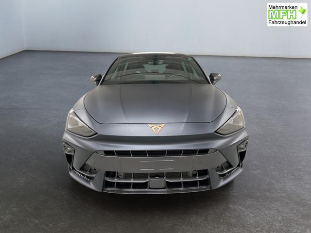 Beispielbilder, ggf. teilweise mit Sonderausstattung