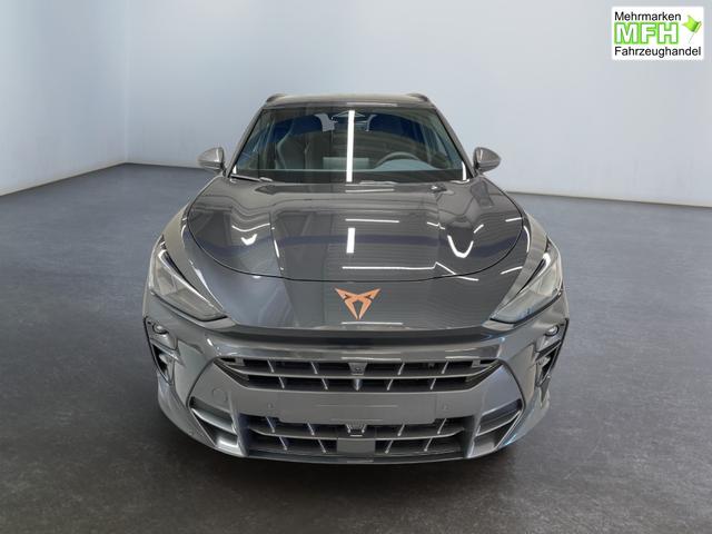 Beispielbilder, ggf. teilweise mit Sonderausstattung