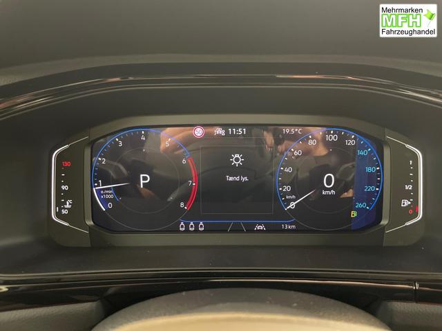 Volkswagen T-Roc Black Edition/Silver Edition 1.5 TSI 150PS/110kW DSG 2025 +Black Style Paket+19"ALU+MATRIX+PANO 