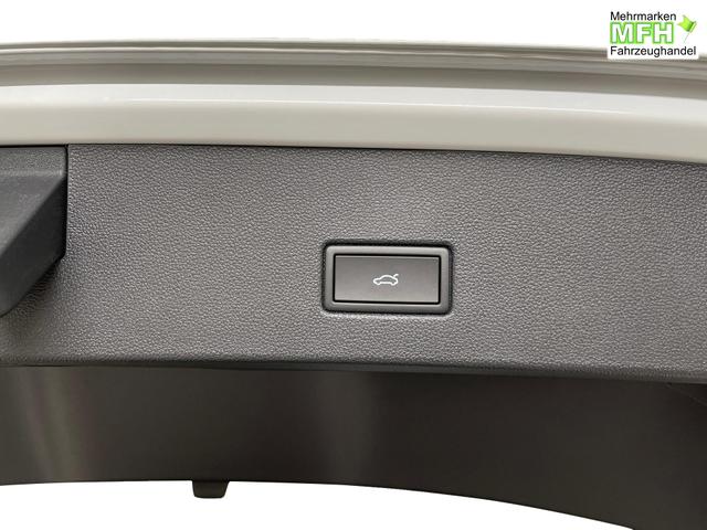 Volkswagen T-Roc Black Edition/Silver Edition 1.5 TSI 150PS/110kW DSG 2025 +Black Style Paket+19"ALU+MATRIX+PANO 