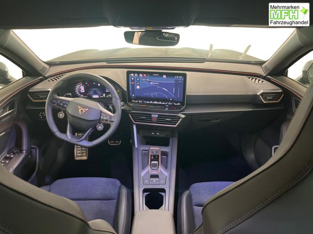 Beispielbilder, ggf. teilweise mit Sonderausstattung