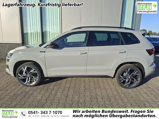 Skoda Karoq - Sportline 1.5 TSI 150PS DSG, STAHL-GRAU, 5JGARANTIE, AHK SCHWENKBAR, 19" ALU SAGITARIUS, BEHEIZTE FRONTSCHEIBE, SITZHEIZUNG, MATRIX-LED, Elektr. Heckklappe, Virtual Cockpit 10", Climatronic, NAVI, ACC, Parksensoren v/h, R&uuml;ckfahrkamera, Dachreling, PRIVACY-GLAS