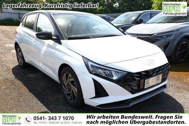 Hyundai i20 - DCT Select Nav LED Privacy 16Z CarPlay Kam