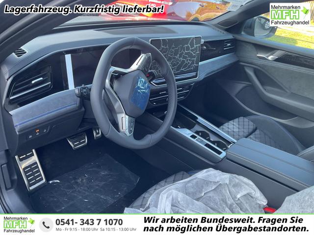 Volkswagen Passat Variant - 2.0 TSI 150 kW R-Line DSG Black, Pano, AHK, Navi, IQ.Light, Side, Kamera, el. Klappe, 19-Zoll, 5 J.-Garantie