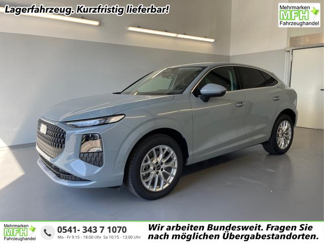 Audi Q3 - Sportback NEU TFSI quattro Tech+AHK+LEDPlus+ACC+Kamera+Alu18+Volllack