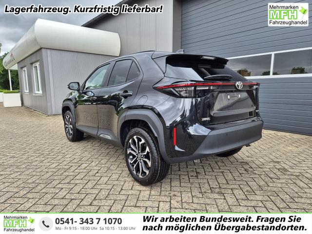 Toyota Yaris Cross - 1.5VVT-iE 130PS Automatik Teamplayer Klimaautomatik Sitzheizung Lenkradheizung PDC v+h Rückf.Kamera 17-LM abged.Scheiben 2xKeyless DAB+ Bluetooth Touchscreen Apple CarPlay Android Auto