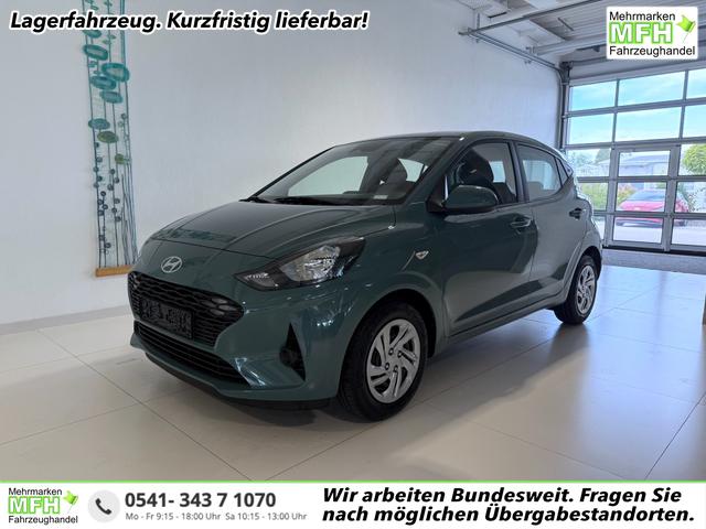 Hyundai i10 - GO 1.0 MT 46 kW (63 PS) Klimaanlage, Sitzheizung, Lenkradheizung, Navigationssystem, Radio, DAB, Bluetooth, Android Auto, Apple CarPlay, Rückfahrkamera, Einparkhilfe hinten, Fernlichtassistent, Lichtsensor, uvm.