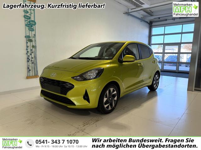 Hyundai i10 - GO+ 1.2 MT 58 kW (79 PS) Klimaautomatik, Navigationssystem, Apple CarPlay & Android Auto, Sitzheizung, Lenkradheizung, Einparkhilfe hinten, R&uuml;ckfahrkamera, Privacy Glass, 15" Leichtmetallfelgen, uvm.