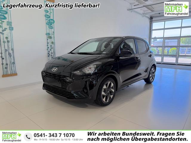 Hyundai i10 - GO+ 1.2 MT 58 kW (79 PS) Klimaautomatik, Navigationssystem, Apple CarPlay & Android Auto, Sitzheizung, Lenkradheizung, Einparkhilfe hinten, R&uuml;ckfahrkamera, Privacy Glass, 15" Leichtmetallfelgen, uvm.