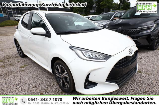 Toyota Yaris LED DigiC Privacy ACC Kam 16"LM CarPlay 