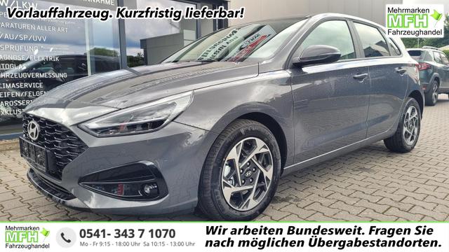 Hyundai i30 - Family HB 1.6 GO*Navi*LED*Shzg*Lhzg*PDC*Cam*16Zoll*