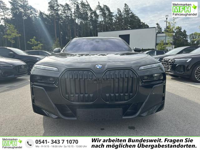 BMW 7er - M Sportpaket Pro 3.0 8-Gang Steptronic xDrive