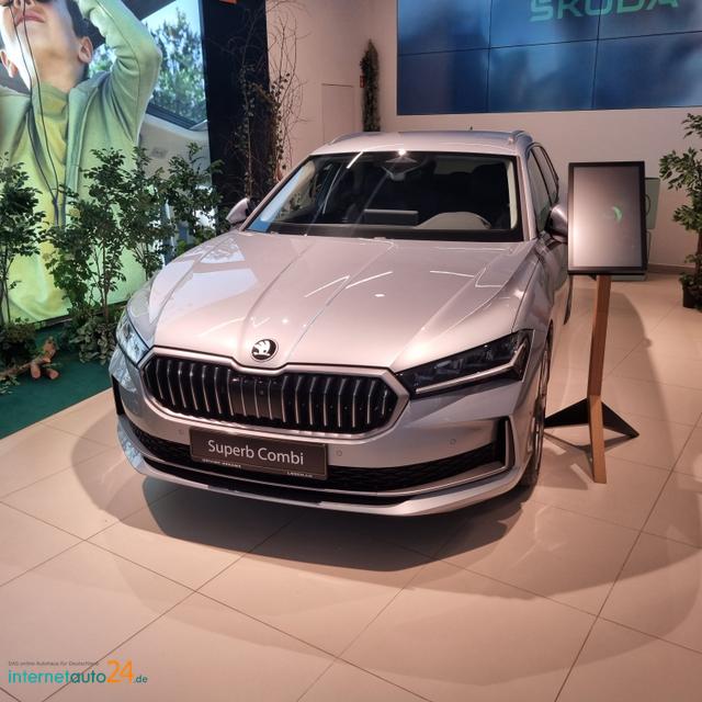 Skoda Superb Combi Style 1.5 TSI m-HEV Mild Hybrid 110 kW 7 Gang DSG 