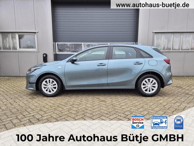 Kia Ceed - 1.5 T-GDi 140PS Automatik Vision Alarmanlage Sitzheizung Lenkradheizung Navi Klima PDC Rückf.Kamera Bluetooth Touchscreen Apple CarPlay Android Auto Tempomat