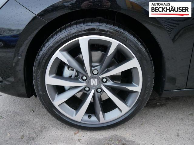 Seat Leon Sportstourer FR Kombi 2.0 TDI DSG*NAVI*ACC*PDC*5j-GARANTIE*LED*SHZ*TEMPOMAT*18-ZOLL*SOFORT-VERF&Uuml;GBAR 