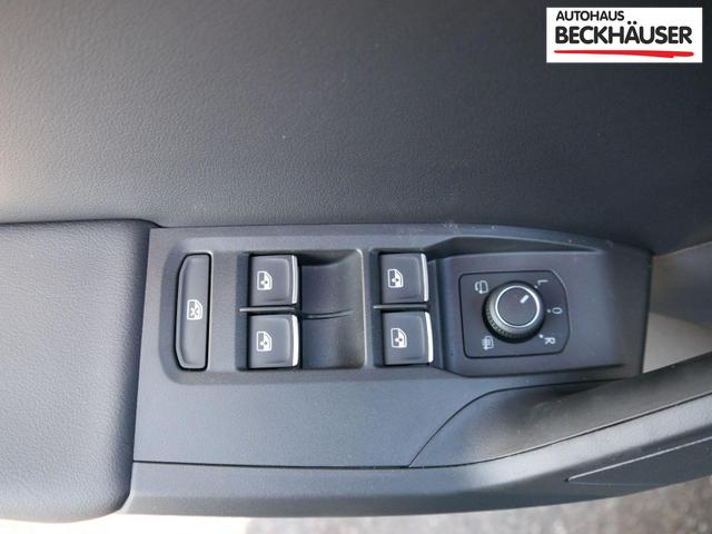 Seat Leon Sportstourer FR 2.0 TDI Kombi DSG*NAVI*TEMPOMAT*KAMERA*KEYLESS-GO*VIRTUAL COCKPIT* 