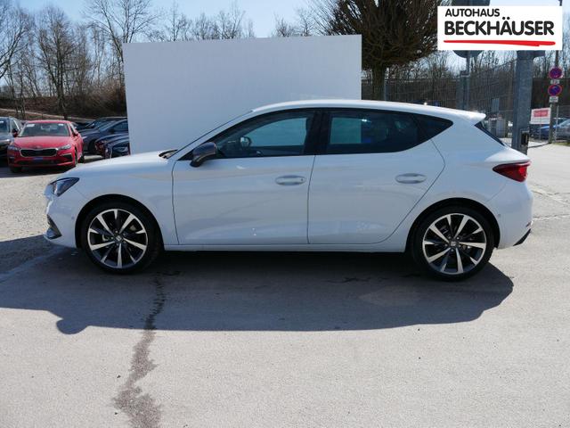 Seat Leon FR 1.5 eTSI DSG DSG*ACC*KAMERA*NAVI*FULL-LINK*LENKRADHEIZUNG*3-ZONE KLIMAAUTOMATIK 
