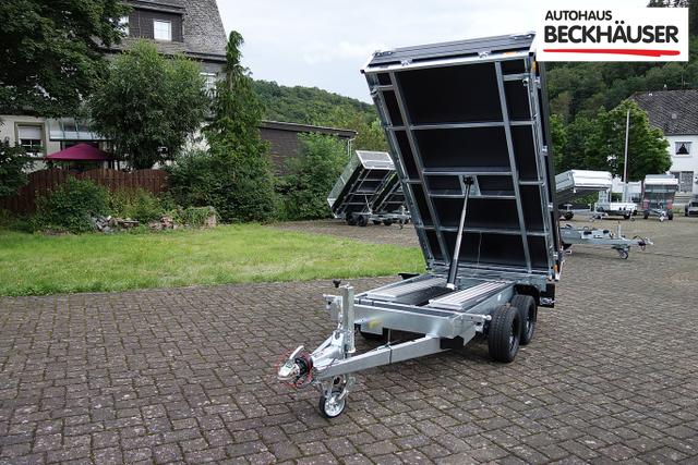 Anhänger Dreiseitenkipper Saris K3 306 170 2700 2 - 306x170x30 2.700kg Black Edition, E-Pumpe. Auffahrschienen, Heckstützen 