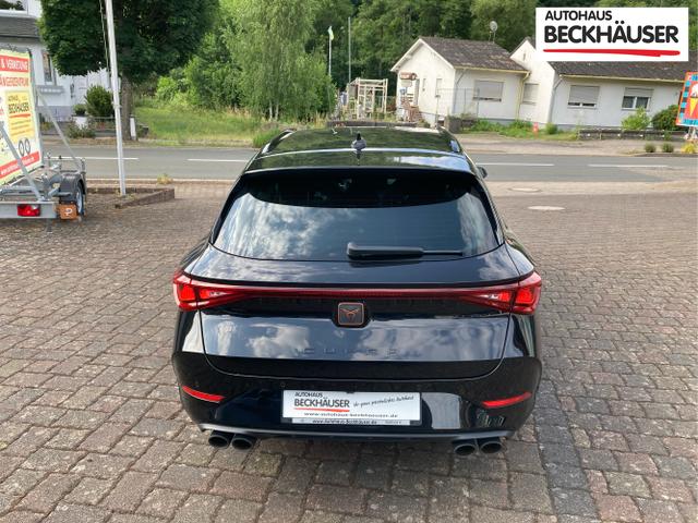 Cupra / Leon Sportstourer / / / / Leon Sportstourer VZ 2,0TSI DSG 4Drive