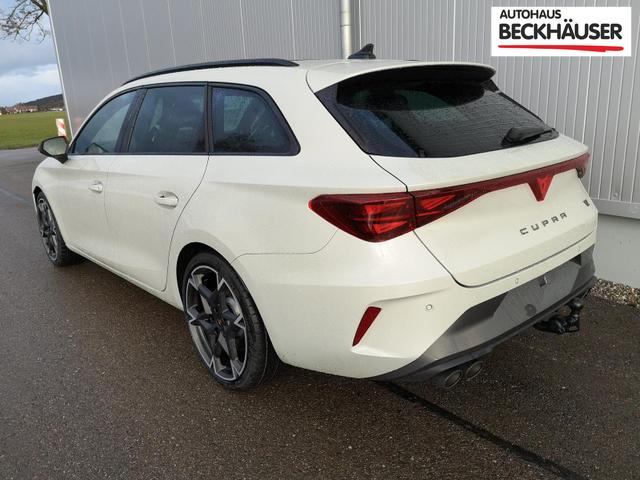Cupra Leon Sportstourer 2.0 TSI 245 kW 4Drive VZ Kombi 2.0TSI DSG 4x4 AHK GV5 LED el. Hk 