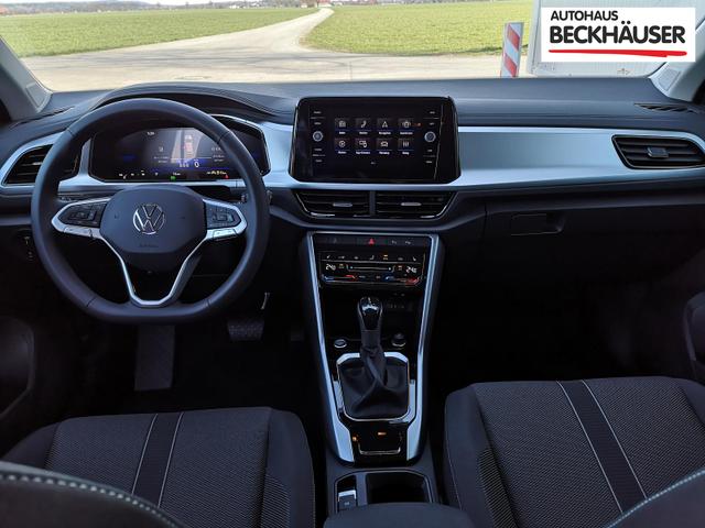 Volkswagen T-Roc LIFE 1.5 TSI DSG GV5 PDC Kamera ACC LED Sunset 17 Zoll 