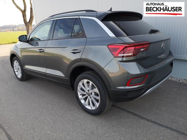 Volkswagen T-Roc LIFE 1.5 TSI DSG GV5 PDC Kamera ACC LED Sunset 17 Zoll 