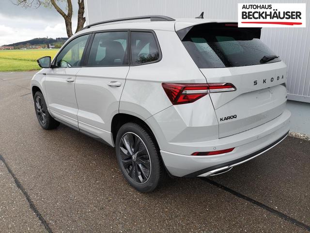 Skoda Karoq Sportline 2.0TDI DSG 4x4 AHK Matrix Navi ACC 