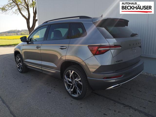 Skoda Karoq Sportline 2.0TDI DSG 4x4 AHK Matrix Pano Sound Leder 19 Zoll 
